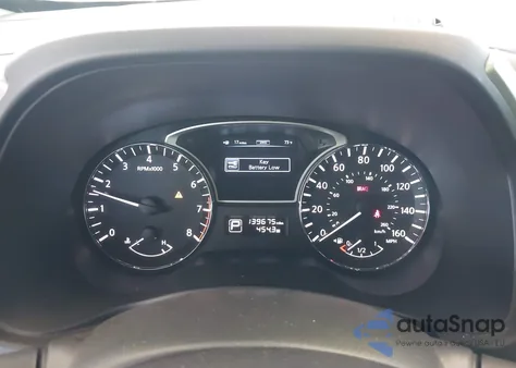 2013 Nissan Pathfinder Platinum z USA, uszkodzony, nr VIN 5N1AR2MM1DC649048